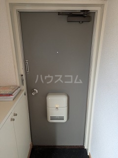 13/30 玄関