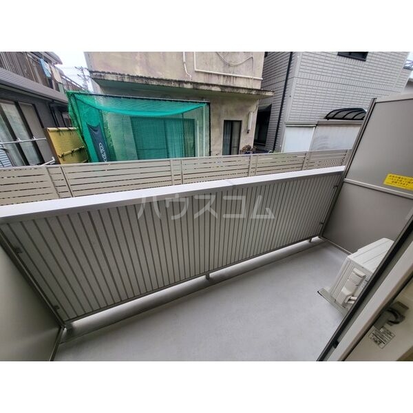 13/20 バルコニー