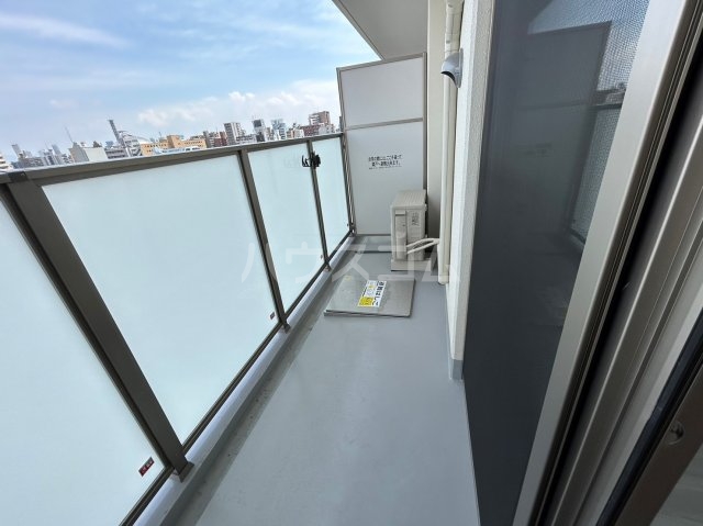 14/27 バルコニー