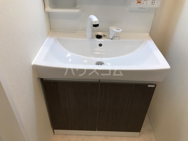 15/28 洗面