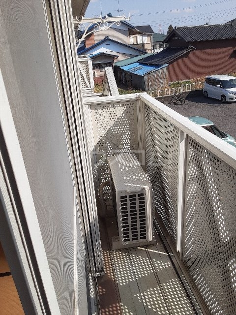 13/19 バルコニー
