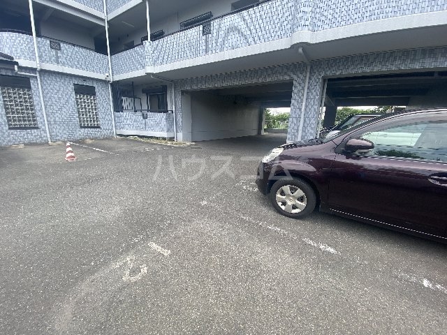 16/26 駐車場