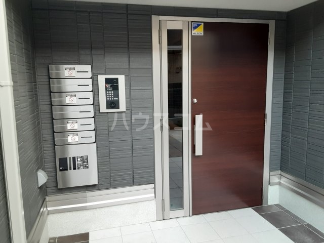 29/30 エントランス