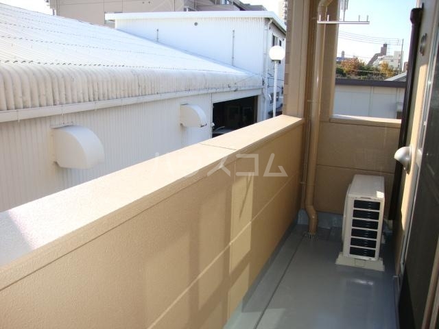 21/30 バルコニー