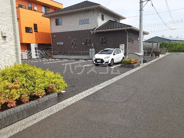 26/30 駐車場