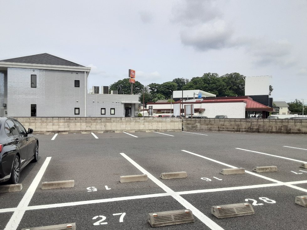 17/25 駐車場