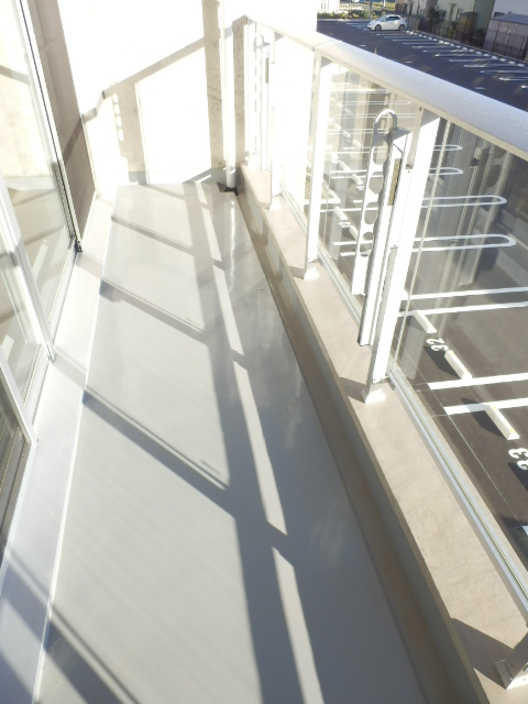 23/30 バルコニー