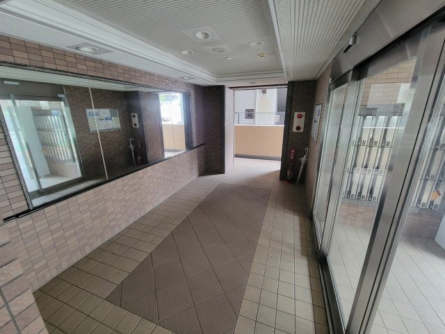 4/6 エントランス