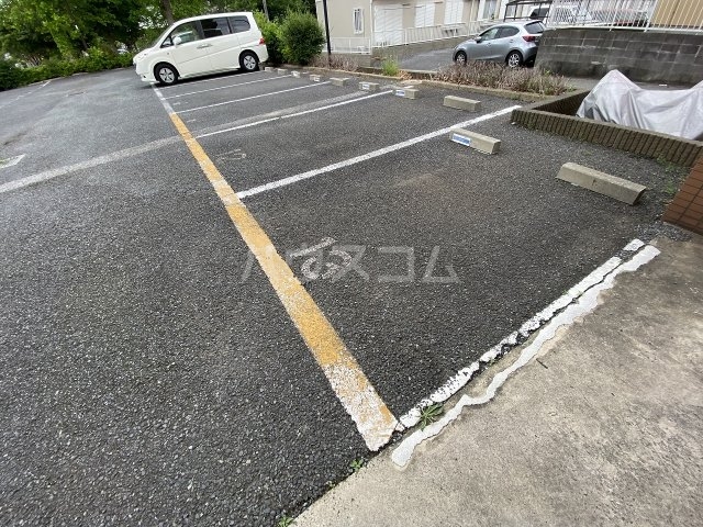 3/4 駐車場