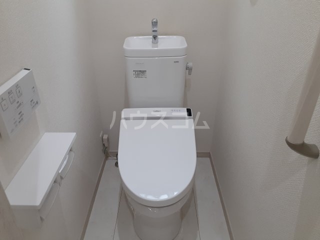 20/30 トイレ