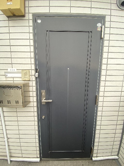 16/17 エントランス