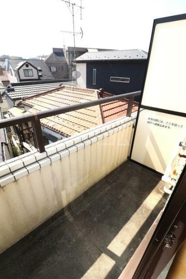 20/30 バルコニー