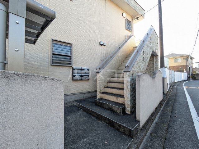 29/30 エントランス