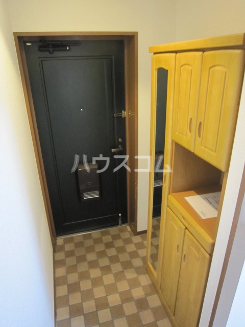 16/26 エントランス