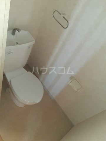 13/30 トイレ