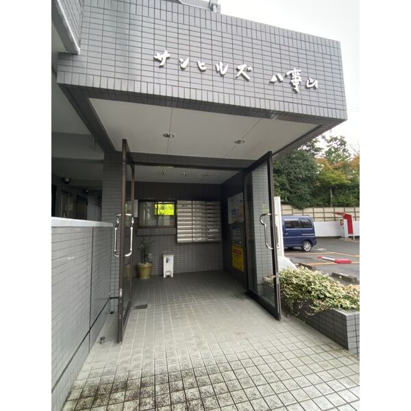 15/21 エントランス