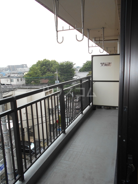 21/30 バルコニー
