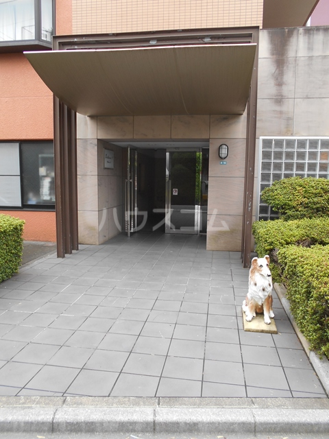 3/6 エントランス