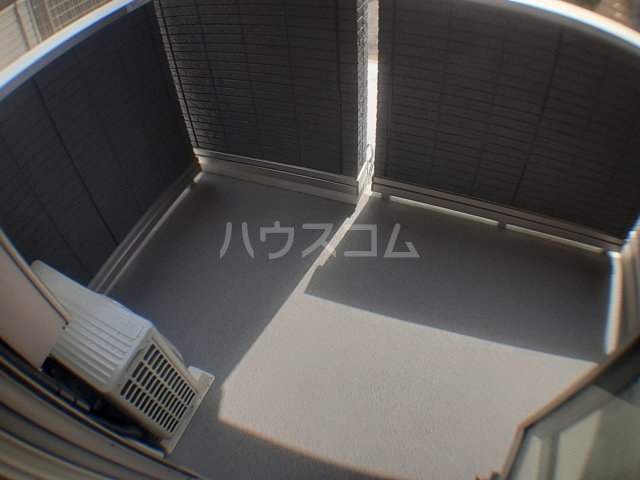16/28 バルコニー
