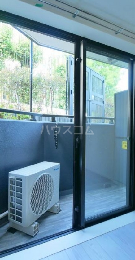 13/21 バルコニー