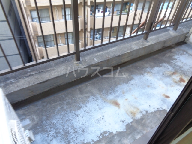 13/30 バルコニー