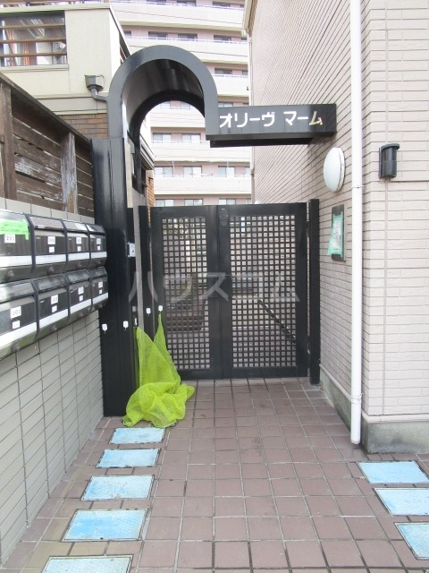 2/8 エントランス