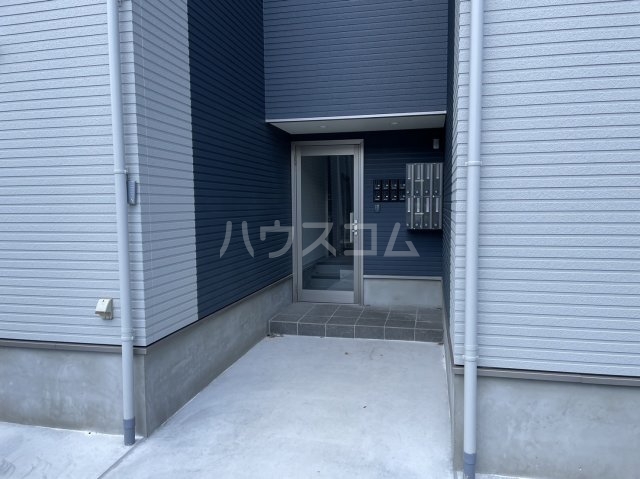 19/21 エントランス