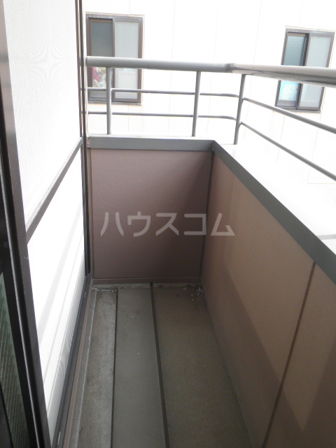 21/30 バルコニー