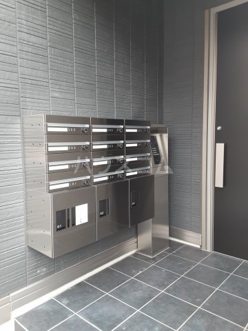 3/6 エントランス