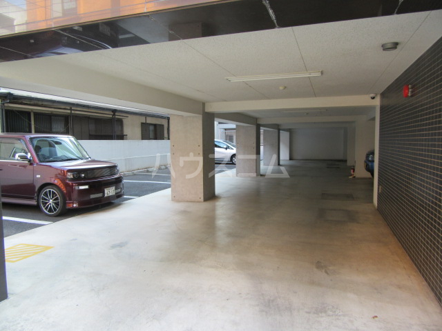 3/4 エントランス