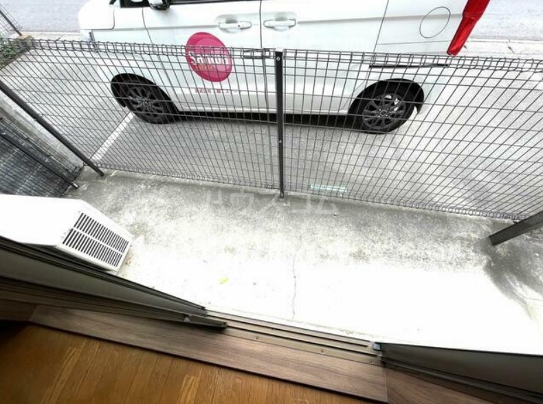 13/17 バルコニー