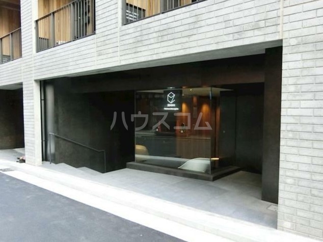 14/24 エントランス