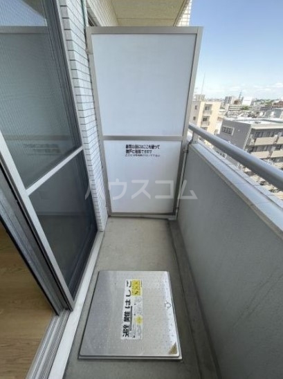 16/23 バルコニー