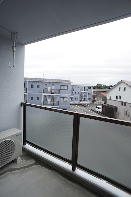 15/21 バルコニー