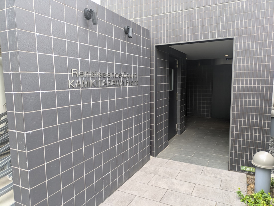 2/8 エントランス