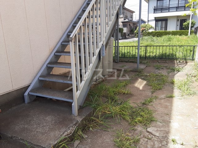 23/26 エントランス