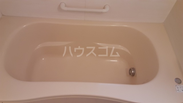 16/30 浴室