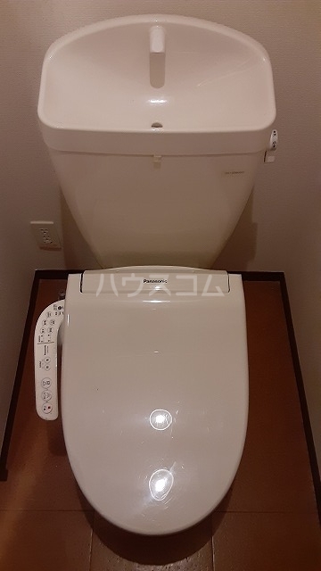 18/30 トイレ