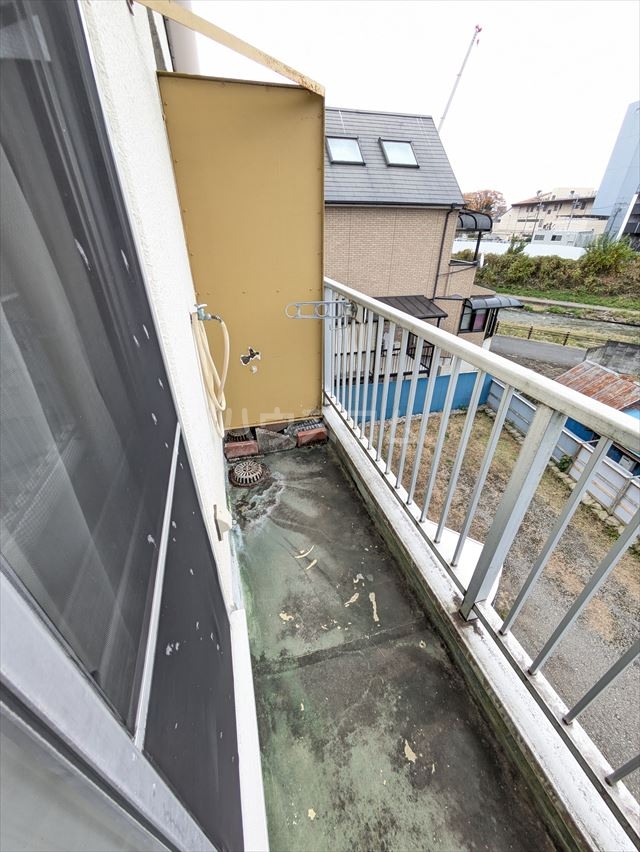 17/30 バルコニー