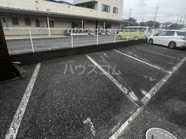 2/10 駐車場
