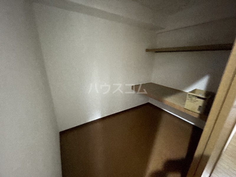 16/30 収納