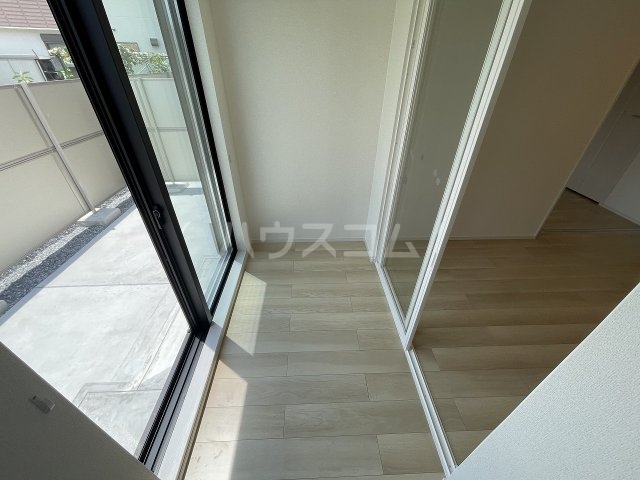 19/30 バルコニー