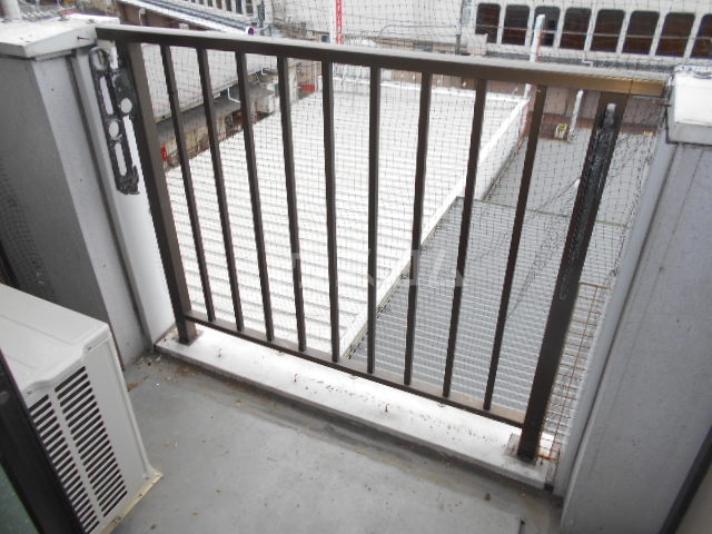 14/27 バルコニー