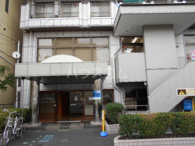 22/29 エントランス