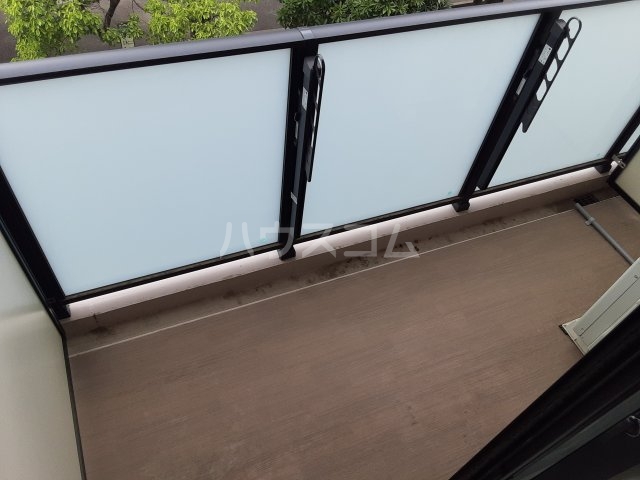 20/30 バルコニー