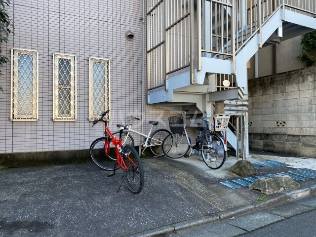 2/5 エントランス