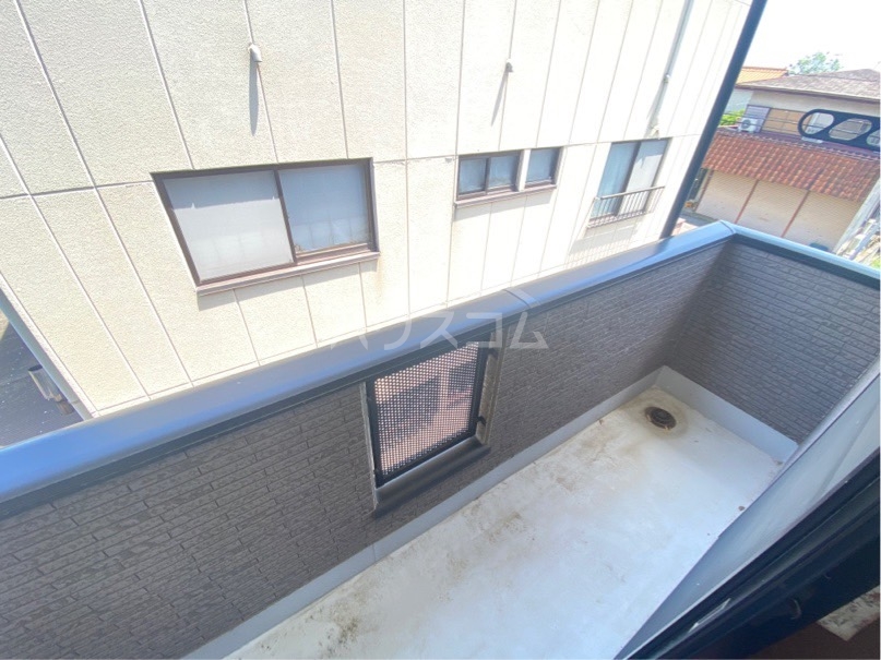 17/25 バルコニー