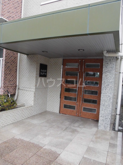 2/11 エントランス