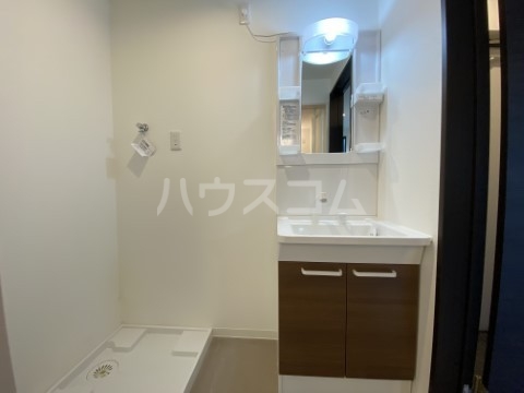 13/30 洗面