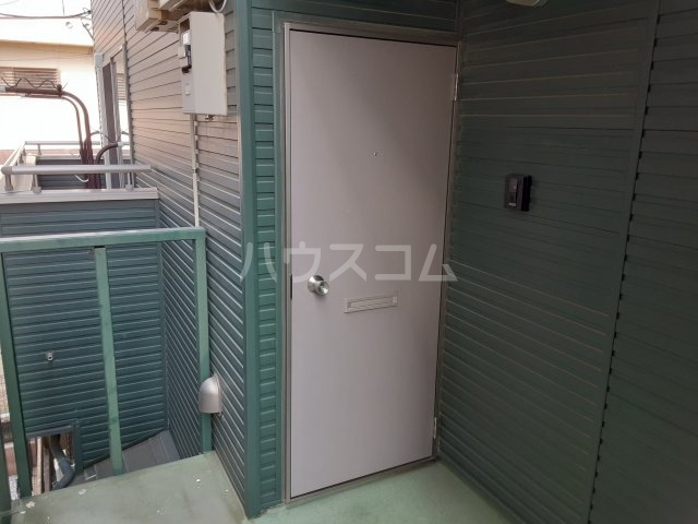 19/28 エントランス